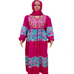 Vestido Jalabiya Islámico de Manga Larga con Estampado, Hecho a Mano, con Cuello Bordado y Detalle de Perlas, Talla Grande, con Hiyab a Juego - Product Image 1