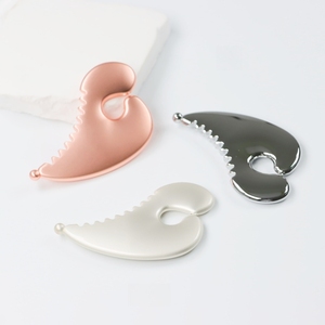 Nuovi Prodotti: Massaggiatore Gua Sha in Metallo per Viso, per Alleviare il Dolore e Rilassare i Muscoli - Product Image 4