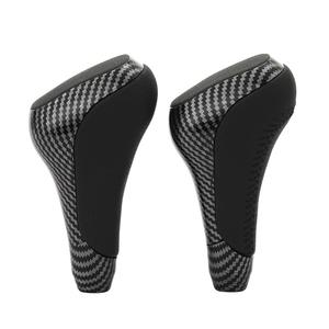 Perillas de cambio de marchas de fibra de carbono para Toyota, diseño ergonómico con rosca automática de 8 mm, cubierta de cuero negro - Product Image 1