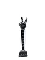 Échantillon gratuit Personnalisé K9 Cristal Golf Diamant Microphone Acrylique Trophée Prix Laser Lune Sport Danse Livre Trophée