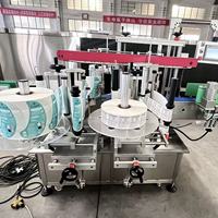 Etiqueteuse automatique à trois côtés en acier inoxydable 304, machine d'étiquetage pour bouteilles carrées en PET pour les boissons au thé et à l'eau de coco