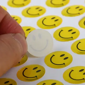 Autocollant personnalisé e-moji dôme en résine époxy, étiquette adhésive ronde 3d, avec smiley, pour visage, pièces