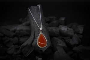 Colgante Hecho a Mano de Plata de Ley 925 con Cornalina Natural, Joyería de Moda para Mujer, Proveedor Mayorista de India, Joyería Personalizada - Product Image 6