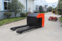 Transpalette électrique haute capacité avec direction EPS pour la manutention de marchandises dans les centres de distribution, chariots élévateurs électriques