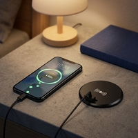 Livraison rapide, multiprise de bureau minimaliste IP44, chargeur sans fil avec charge USB 40W + charge Type-C 45W