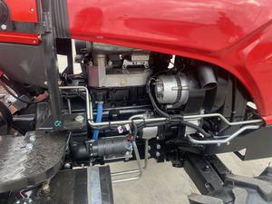 Traktor Pertanian 4x4 Berkualitas Tinggi 1600cc Mesin Tiga Silinder Multifungsi Lebar Kerja 1400mm Warna Merah untuk - Product Image 3
