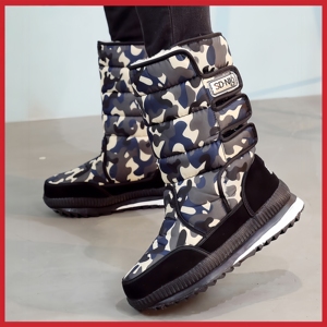 Botas de nieve de invierno de moda para hombres con felpa gruesa, funciones impermeables, antideslizantes y cálidas, cómodas y versátiles - Product Image 4
