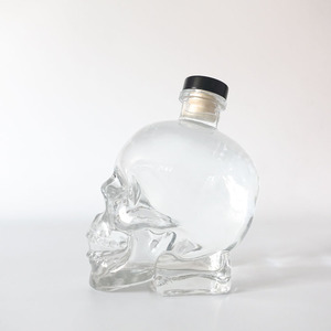 Fabricante Confiable de Botellas de Vidrio con Forma de Calavera de 750 ml, con Tapón de Corcho y Serigrafía, para Brandy, Tequila y Vino - Product Image 6
