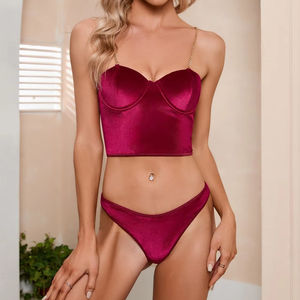 Großhandel 2-teiliges Damen Sexy Satin Dessous Push-Up Riemen-Ketten-Set mit fester Formgebung aus Spandex - Product Image 1