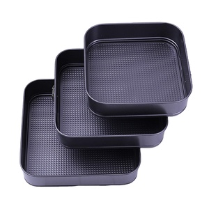 <span class=keywords><strong>M</strong></span>&B 20,22,24cm Ağır Hizmet Tipi Kare Yaylı Kek Kalıpları Yapışmaz Sızdırmaz Çevre Dostu PFOA/BPA/PTFE İçermez Ev Mutfağı 3 Parça - Product Image 1