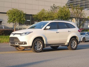 SUV de luxe d'occasion <span class=keywords><strong>JMC</strong></span> Yusheng S350 2.0T <span class=keywords><strong>Auto</strong></span> 4x4 essence 5 places, modèle 2016, robuste et fiable pour les routes difficiles en Asie et en Afrique - Product Image 1