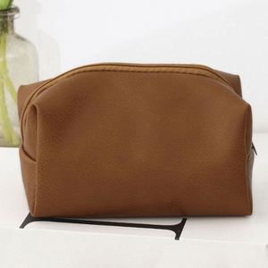 Solid-Color High-End PU Makeup Bag Soft Handle Zipper Closure Large Capacity Portable <b>Toiletries</b> <b>Storage</b> - Product Image 5