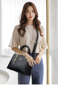 Nouveaux Sacs Bandoulière de Créateur Tendance en Cuir PU de Haute Qualité, Sacs Messager Décontractés, Cabas de Luxe pour Femmes, Sacs à Main et Pochettes - Product Image 4