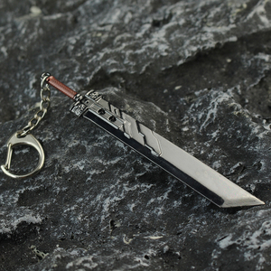 Juego gótico Final Fantasy 7 arma modelo <span class=keywords><strong>Cloud</strong></span> <span class=keywords><strong>Strife</strong></span> Buster espada llavero hombres Metal Zack cuchillo llaveros Cosplay Llaveros nuevo - Product Image 5