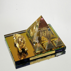 <span class=keywords><strong>Pirámide</strong></span> <span class=keywords><strong>egipcia</strong></span> de cristal dorado, modelo para regalo religioso - Product Image 2
