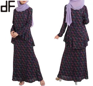 Factory OEM Ethnic Clothing Malaysia Two Pieces Muslim Women Suits Rayon Printed Kebaya Ruffled Hem Blouse Modern Baju Kurung