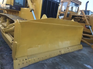 Bulldozer Komatsu D85-21 Usado de Alta Calidad, Componentes Principales: Motor Cummins Modelo 2022, Capacidad de Limpieza de 8.6m, Potencia de 160HP - Product Image 3