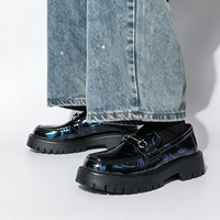 Nouveauté : Mocassins pour hommes au design tendance et confortable, style britannique à semelle épaisse, en cuir, pour le bureau et les occasions formelles