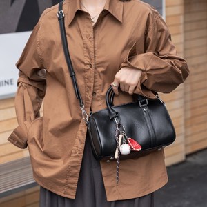 Sac bandoulière en cuir véritable forme selle avec logo personnalisable, fermeture éclair, durable, imperméable, pour femme, tendance - Product Image 2