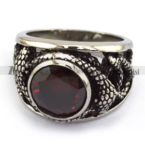 Bagues vintage en acier inoxydable punk gravées serpent enroulé avec <span class=keywords><strong>cabochon</strong></span> en <span class=keywords><strong>cristal</strong></span> facetté - Product Image 1