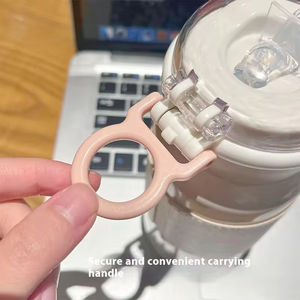 Termo Simple Multicolor de Gran Capacidad con Doble Pared, Base de Succión, Diseño Portátil para Niños, Uso Deportivo, Dibujos Animados - Product Image 5