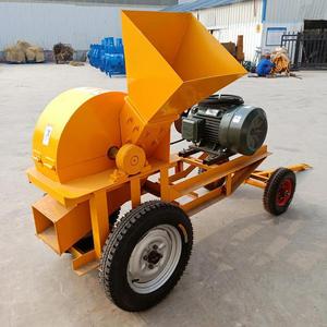China Forestry Self Feeding Wood Chipper Hydraulic Tree Branch <strong>Leaf</strong> Shredder Mobile Wood Chip Crusher <strong>Machine</strong> - Product Image 5