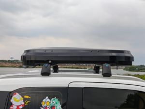 Barres de toit universelles en plastique ABS rigide pour SUV, design sport, double ouverture latérale, fixation sur barre transversale, ajustement personnalisé - Product Image 4