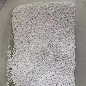 ผู้ผลิตเม็ดพลาสติก PET Virgin Granules จำหน่ายเม็ดพลาสติก PET Resin IV 0.80 Iv0.84 PET Resin CR-8863 CR-8816 CR-8828 ในราคาถูก - Product Image 6