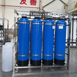 Machine de purification d'eau par osmose inverse en acier inoxydable avec pompe et moteur, capacité industrielle pour le traitement de l'eau potable - Product Image 1