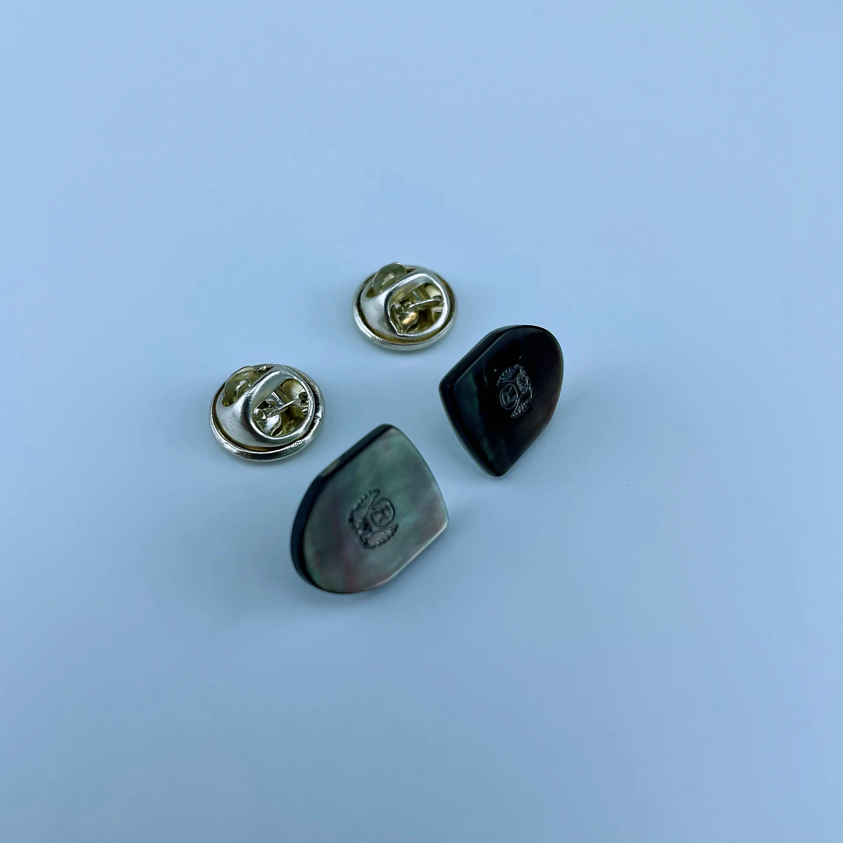 Metalen Messing Revers Pin Broche Naaien Accessoires Voor Kleding Naaister Pins Schedel Ontwerp Kraag Blijft Knop Covers