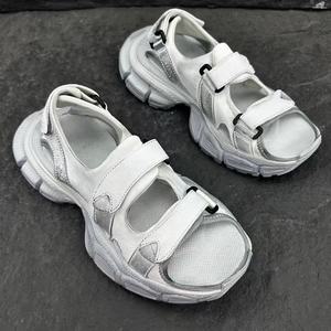 Sandalias de Verano para Hombre, Transpirables, de Cuero Genuino, con Soporte de Arco, Ligeras, Antideslizantes y Duraderas para Exteriores - Product Image 1