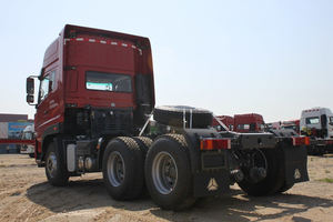 Nuevo Sinotruk Diesel <span class=keywords><strong>Precio</strong></span> barato Sino chino 6x4 371hp 420hp Camión Howo usado Unidades Tractor Cabeza Tractor Camión - Product Image 3