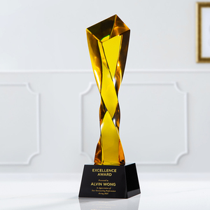 Trofeo <span class=keywords><strong>de</strong></span> Cristal Artificial Personalizado |   Escultura Grabada Creativa para Graduación y Premios a Personal Destacado - Product Image 2