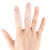 Protège-orteils perforés à double ouverture pour talons hauts ; Protège-ampoules et cors anti-friction doux ; Gel de silicone respirant