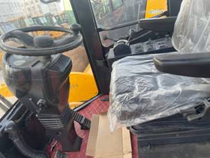 Apisonadora Caterpillar CS683E de <span class=keywords><strong>Segunda</strong></span> <span class=keywords><strong>Mano</strong></span>, Alta Calidad, Bajo Precio, <span class=keywords><strong>Rodillo</strong></span> CAT683E, Venta Directa - Product Image 6