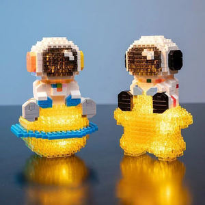 Jouet de construction <span class=keywords><strong>en</strong></span> blocs Spaceman, ensemble de blocs de construction <span class=keywords><strong>en</strong></span> plastique DIY, <span class=keywords><strong>puzzle</strong></span> pour enfants, jouet d'assemblage, blocs de construction - Product Image 2