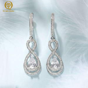 Pendientes de Diamantes de Lujo de Alta Gama para Mujer, Platino con Diamante Cultivado en Laboratorio Certificado por IGI, Color D, VVS, Personalizados para Usar en Fiestas - Product Image 1