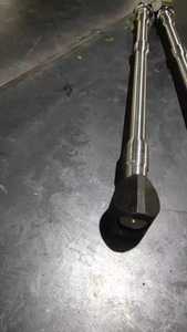 Briseur hydraulique du fabricant OEM traversant le <span class=keywords><strong>boulon</strong></span> avec vis à tête hexagonale - Product Image 6