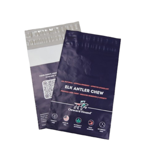 Sobre de polietileno azul oscuro personalizado, doble autoadhesivo, con impresión duradera - Product Image 2
