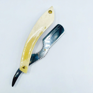 Rasoir droit professionnel IKZARSA à lame unique en acier inoxydable avec manche en bois, haute qualité pour le rasage du visage, usage en salon de coiffure - Product Image 4