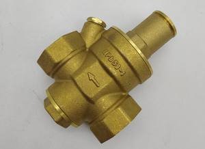 AdjustableThread Water Control <b>Regulator</b> <b>Pressure</b> Reducing Valve with Water Gauge Adjustable Brass WaterPressure Reducing Regula - Product Image 4