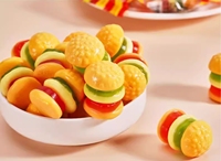 Gummies en forme de hamburger, certifiées Halal et HACCP, en gélatine, aux couleurs vives et aux saveurs fruitées, personnalisables avec logo, disponibles en vrac (boîte/sac)