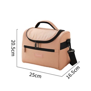 Black Insulated Cooler Bag With Zipper Closure And Adjustable Strap Portable Picnic Cooler All Seasons Use - Product Image 4