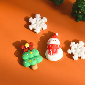 Novedad: Adorno navideño de resina con diseño de Papá Noel y muñecos de nieve, tipo cabujón, para manualidades DIY, horquillas y pendientes. - Product Image 6