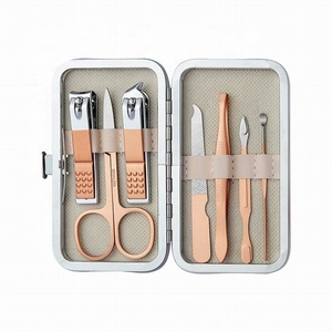 Juego <span class=keywords><strong>de</strong></span> Herramientas <span class=keywords><strong>de</strong></span> <span class=keywords><strong>Manicura</strong></span> y Pedicura Profesional <span class=keywords><strong>de</strong></span> Acero Inoxidable <span class=keywords><strong>de</strong></span> Lujo, Kit <span class=keywords><strong>de</strong></span> Cuidado <span class=keywords><strong>de</strong></span> Uñas <span class=keywords><strong>de</strong></span> 7 Piezas con Kit <span class=keywords><strong>de</strong></span> Cortauñas <span class=keywords><strong>de</strong></span> Viaje - Product Image 2