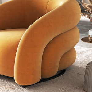 Sillón Individual de Diseño Creativo Italiano Minimalista, Tapizado en Terciopelo, Curvo, para Sala de Estar y Salón, Estilo Nórdico con Base de Metal - Product Image 4