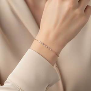 กำไลข้อมือดีไซน์พิเศษ งานละเอียด ขายส่ง ทองคำแท้ 18K สีโรสโกลด์ ประดับเพชรแท้ธรรมชาติ ปรับขนาดได้ สำหรับผู้หญิง เหมาะสำหรับเป็นของขวัญ - Product Image 4