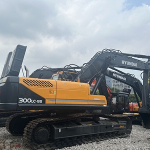 Excavatrice sur chenilles Hyundai HX300L d'occasion, 30 tonnes, pour travaux de construction lourds - Product Image 1