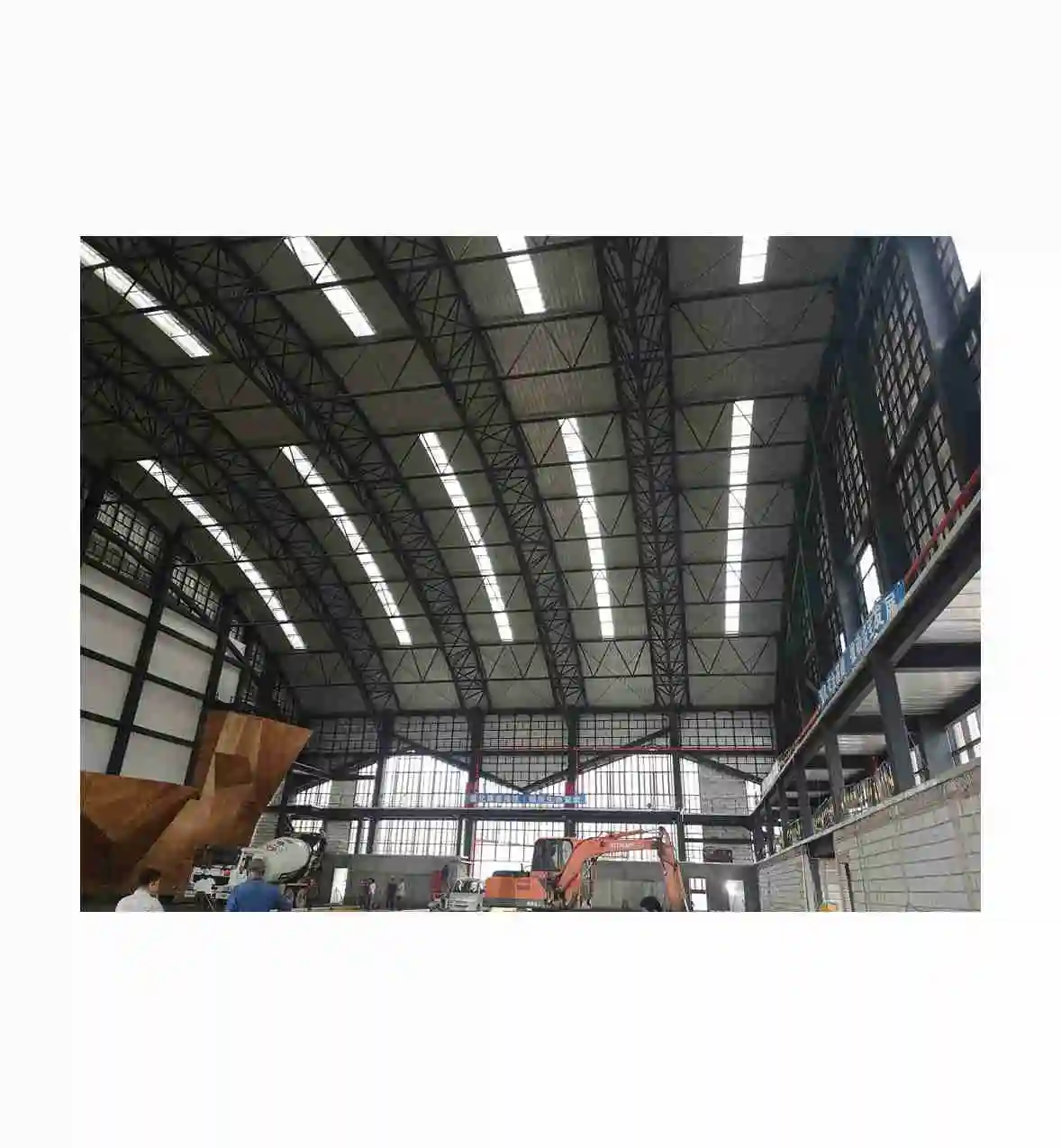 Kunden spezifisches vorgefertigtes leichtes Metallrahmen-Stahlkonstruktions-Gebäude lager