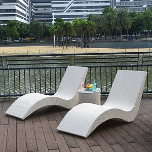 PE Rattan Outdoor Beach Loungers-<b>Waterproof</b> Anti-Ultraviolet High Elastic <b>Foam</b> Cushion Foldable for Hotel Villa - Product Image 3
